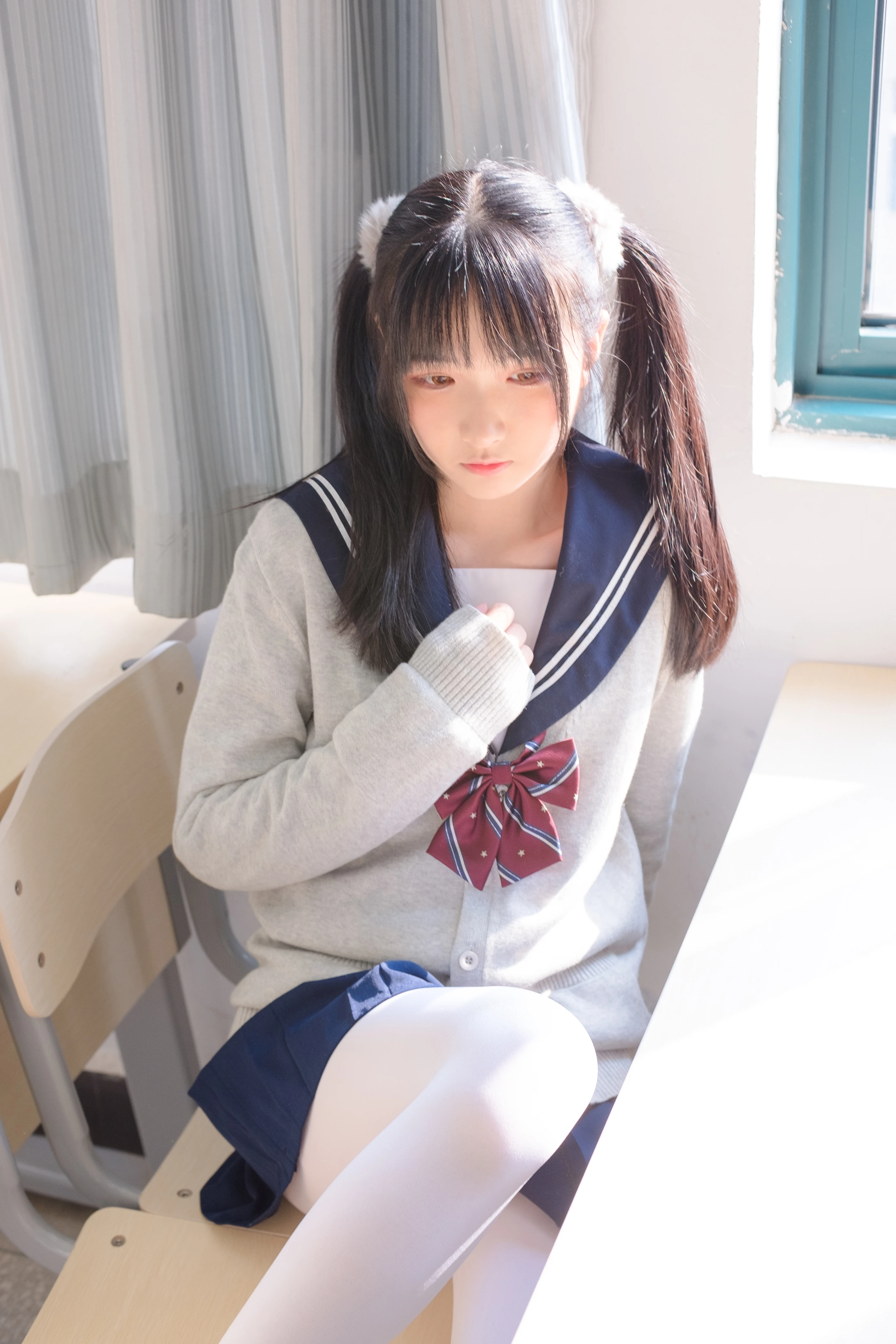 森萝财团 [SSR-004] JK白丝足控 [98P]插图2